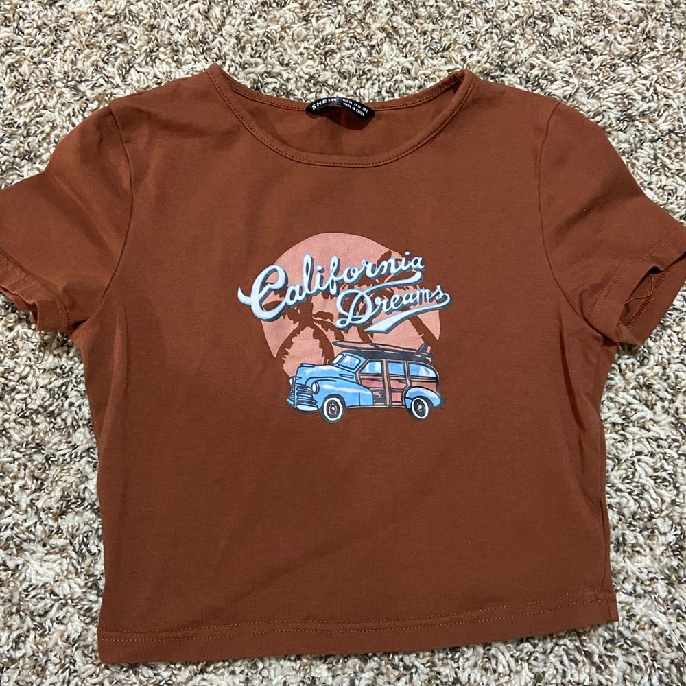 Women’s size XS cropped tee